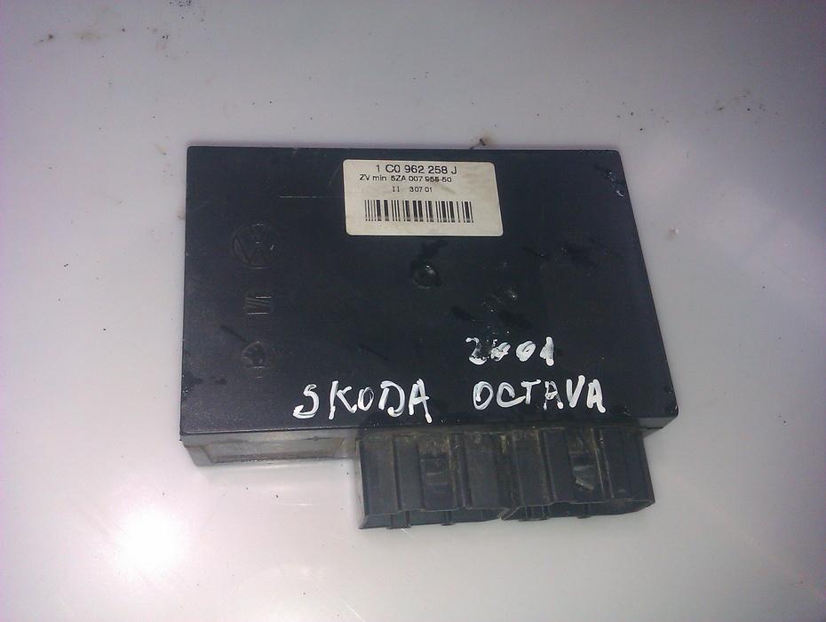 1C0962258J Skoda Octavia 2001 General Module Comfort Relay (Unit)