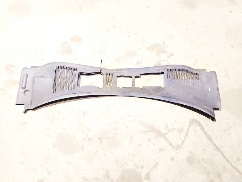 3B1819447 Skoda Superb 2003 Listwa osłonowa wycieraczki - PRZEDNIE