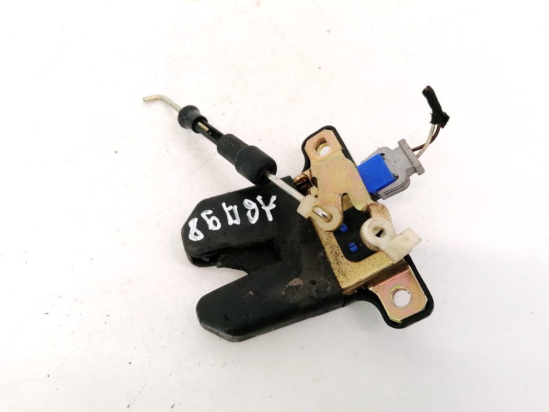 4B5827505 Audi A6 2001 Trunk Lid Lock Latch - REAR