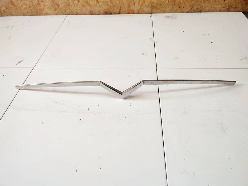 18C0486030 Citroen C4 Grand Picasso 2007 Hood grille - FRONT