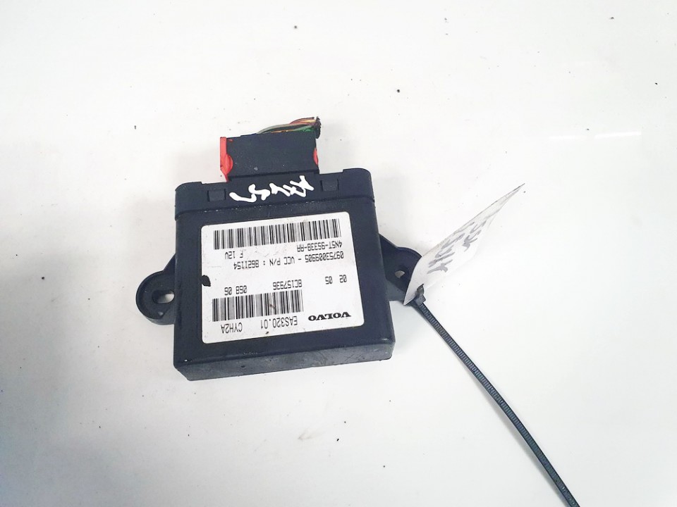 09753009905 Volvo V50 2006 Other computers