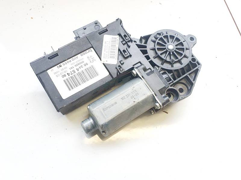 0130821766 Peugeot 307 2005 Window Motor - FRONT RIGHT - Thumbnail 3