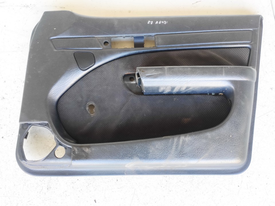 4A0867106 Audi 100 1991 Duru apmusimas (apdaila-absifkes) P.D.