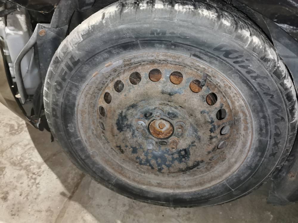 5X108 Ford Mondeo 2010 Komplet stalowych felg R16