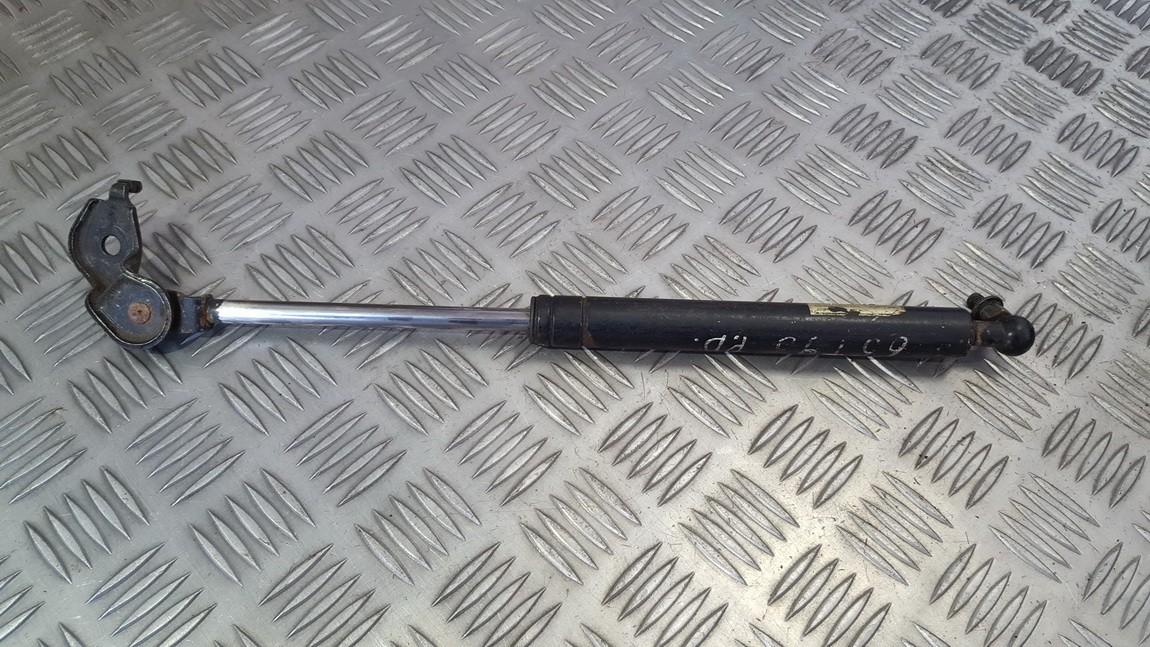 Toyota Camry 1994 Takaluukun iskunvaimennin - TAKANA