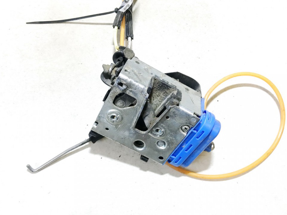 4A0839016 Audi A4 1995 Cerradura de puerta - TRASERO DERECHO