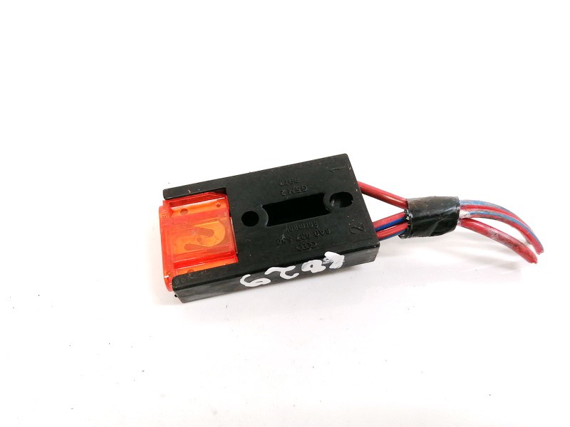 8A0937530 Audi A4 1996 Saugiklis