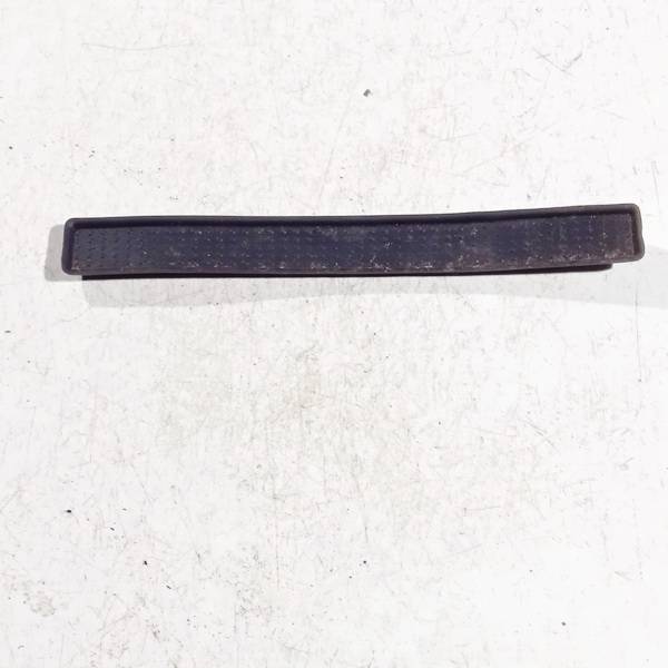 8D0863301 Audi A4 1995 Sisätilan koristelu (muovit)