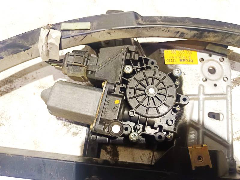 053.60014.01 Audi A4 1995 Oven Ikkunan Nostajan Moottori - TAKANA OIKEALLA