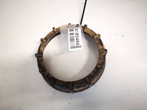 321201375A Volkswagen Golf 1996 Pierścień Mocujący Pompy Paliwa