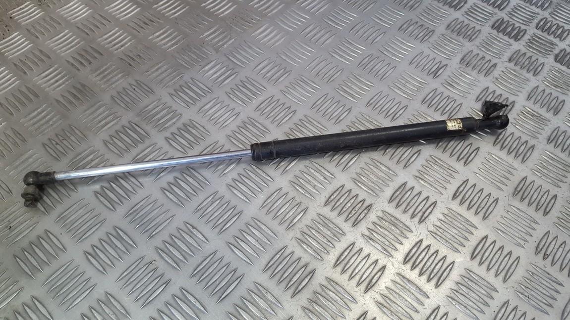 Mitsubishi Colt 1997 Takaluukun iskunvaimennin - TAKANA