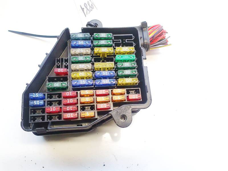 2005 audi a4 cigarette lighter fuse Audi A4 Fuse Box Location and Guide Audi A4/S4 2005-2008 Fuse Box