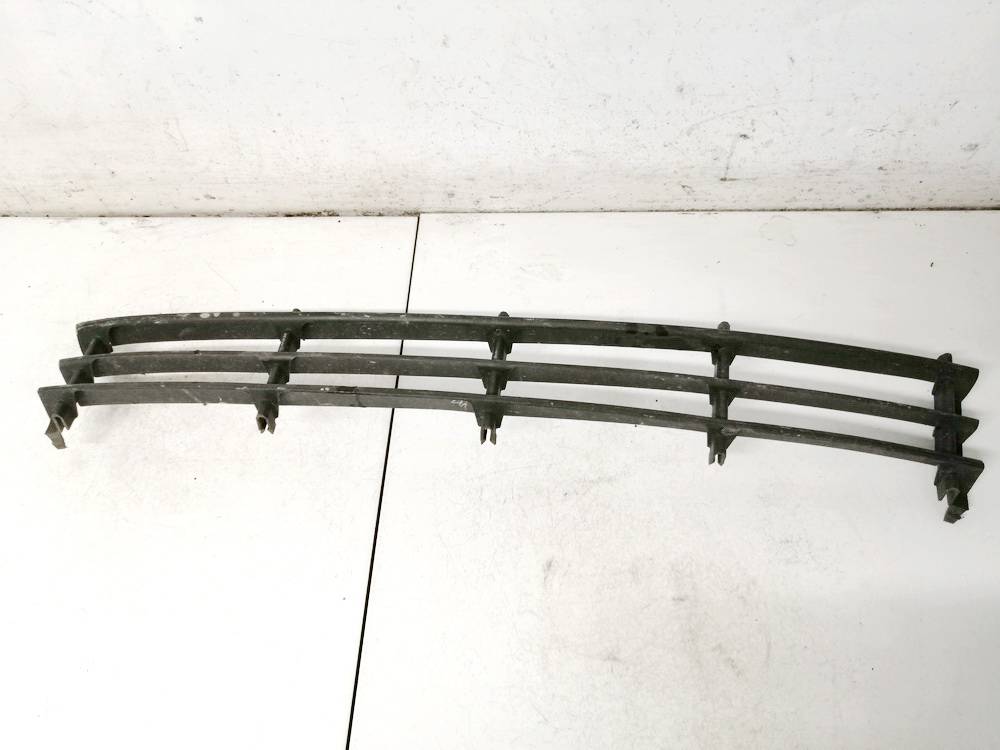 1Z0853677 Citroen Xsara Picasso 2001 Bumper Grille - FRONT CENTER - Thumbnail 2