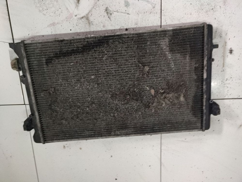 1J0121253AD Volkswagen Bora 2003 Radiator-Water Cooler