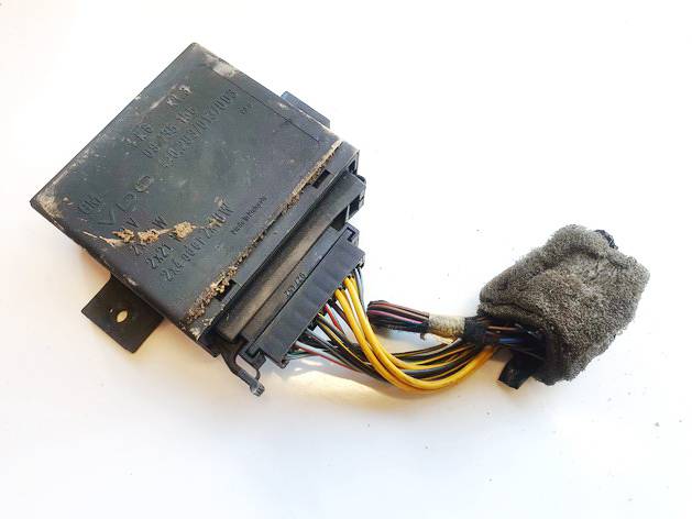 09135156 Opel Astra 2005 Switch, Headlight (LIGHT CONTROL MODULE)