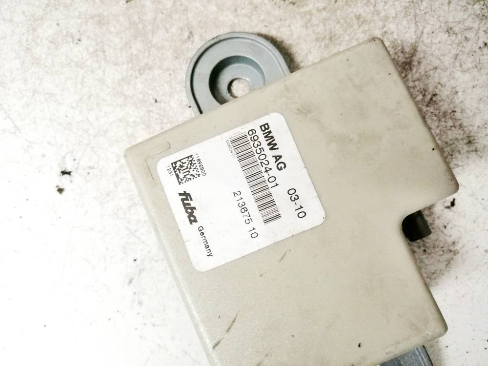693502401 BMW 5-Series 2006 Antenna Module Unit - Thumbnail 3