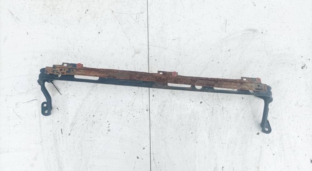 Volvo S40 2005 Obudowa telewizora - PRZEDNIE