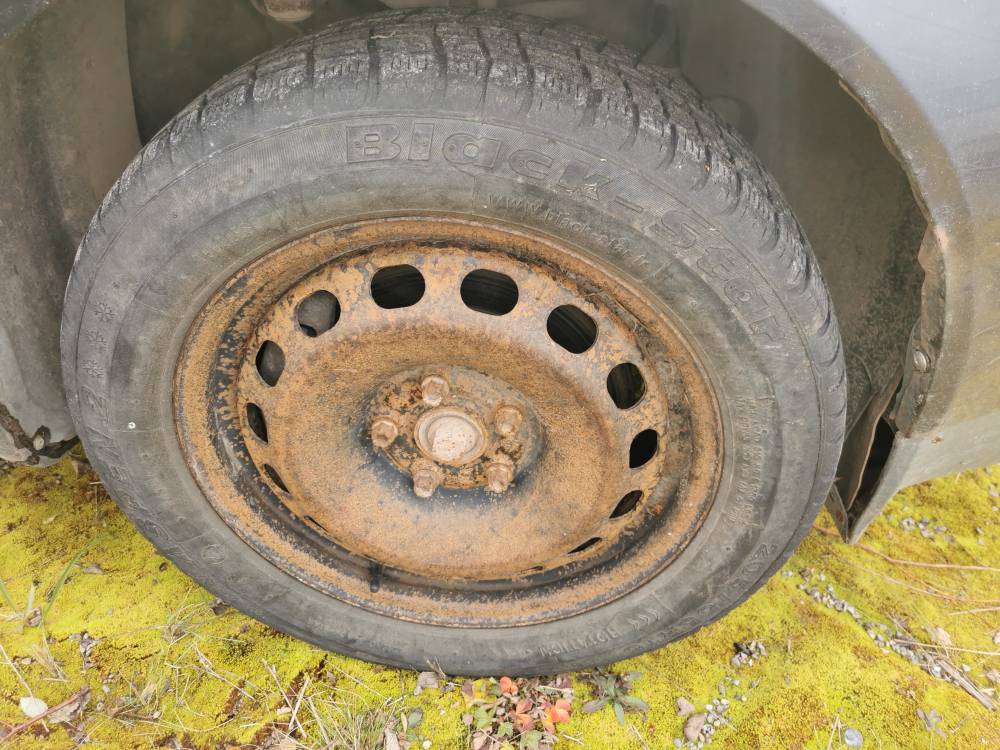 5X112 Audi A6 2000 Komplet stalowych felg R16