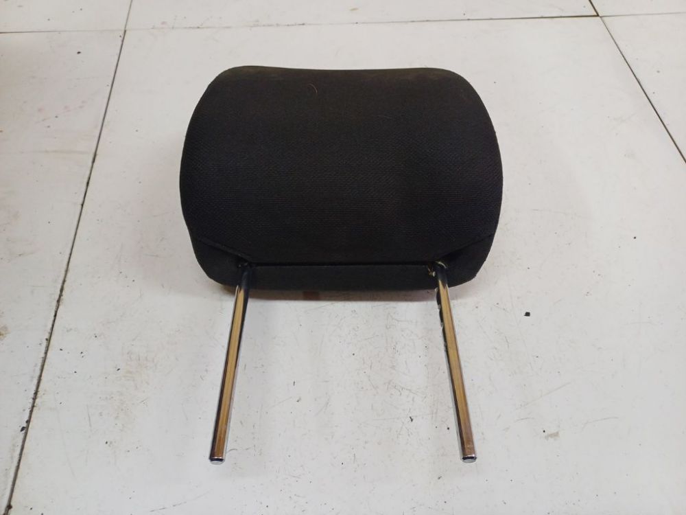 Toyota Corolla Verso 2007 Sedynes galvos atlosas (galvos atrama)