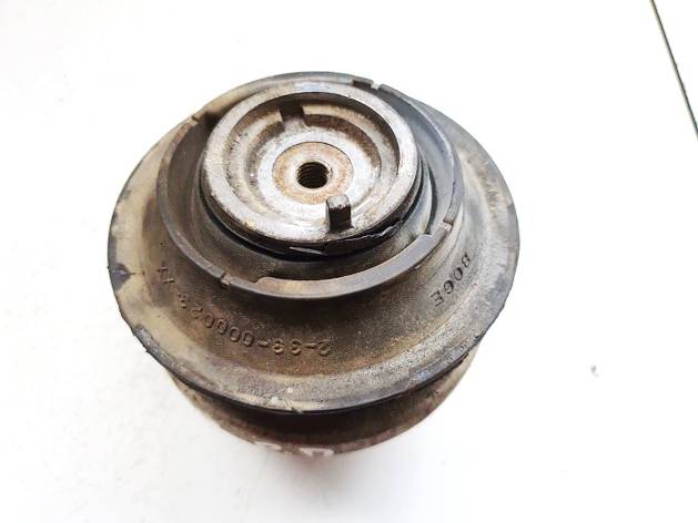 202240 Mercedes-Benz CLS-CLASS 2005 Moottorin moottorituki