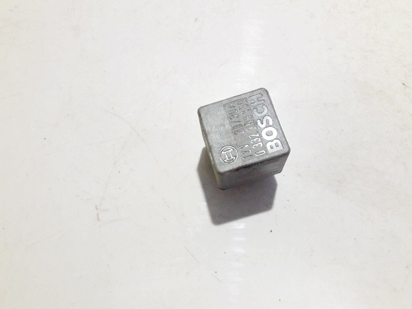 0332209159 SAAB 9-5 1998 Relay module | EuroImpex