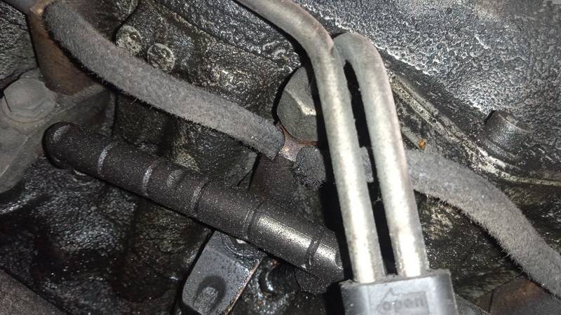 Volkswagen Golf 2000 Wtryskiwacz Paliwa