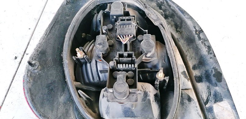 Renault Scenic 2001 Tail Light lamp Outside - REAR RIGHT - Thumbnail 3