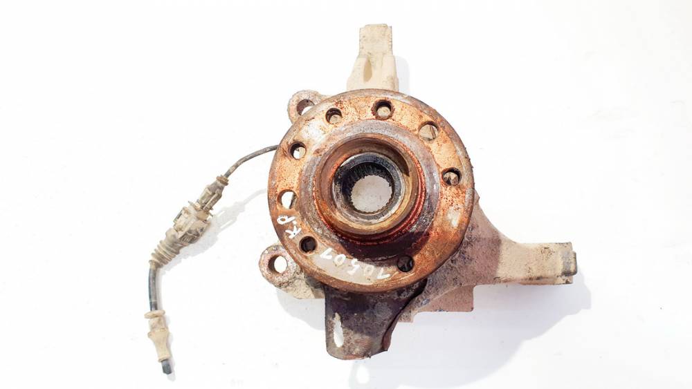 Opel Vectra 2004 Pyörän napa (laakeri) - EDESSÄ VASEMMALLA