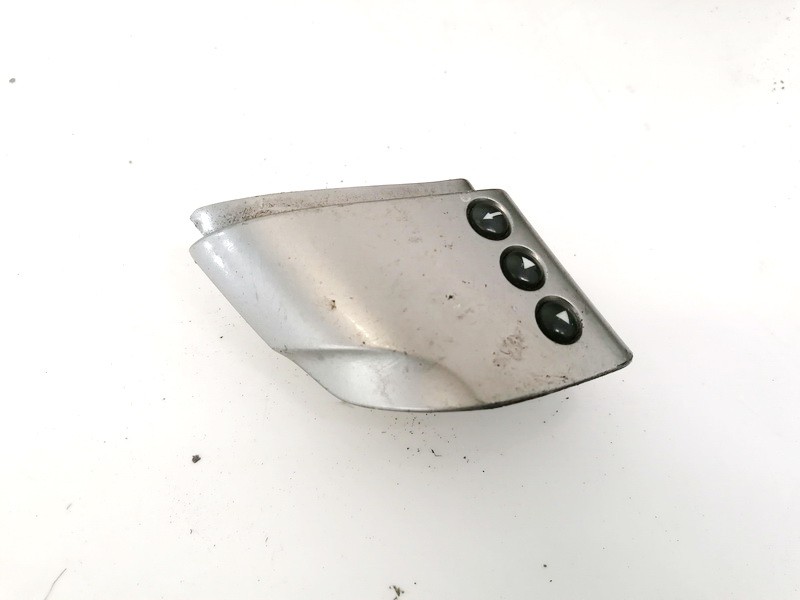 60195751011 Opel Vectra 2004 Holden Steering Wheel Button