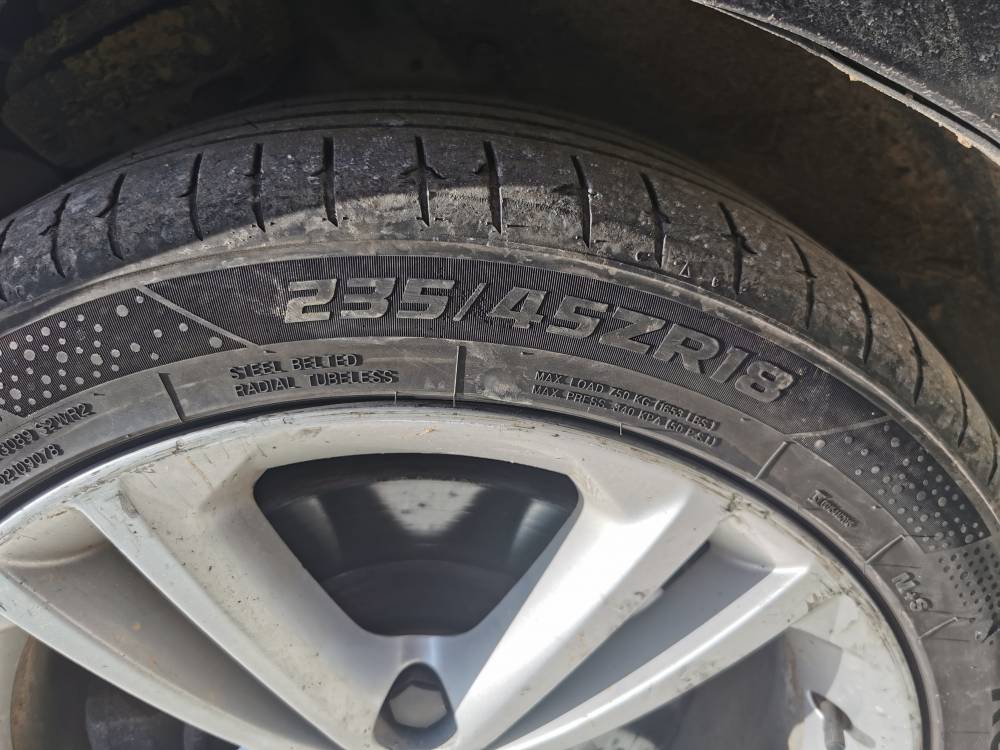 5X120 Opel Insignia 2010 Lietu ratu komplektas R18 - Thumbnail 5