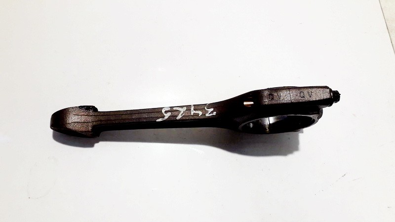 BMW 1-Series 2004 Korbowód - Thumbnail 2