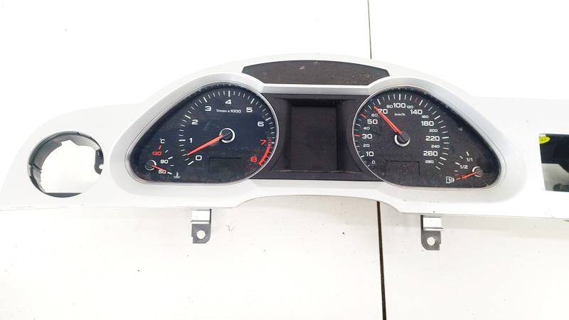 4F0920933K Audi A6 2009 Nopeusmittari – mittaristo