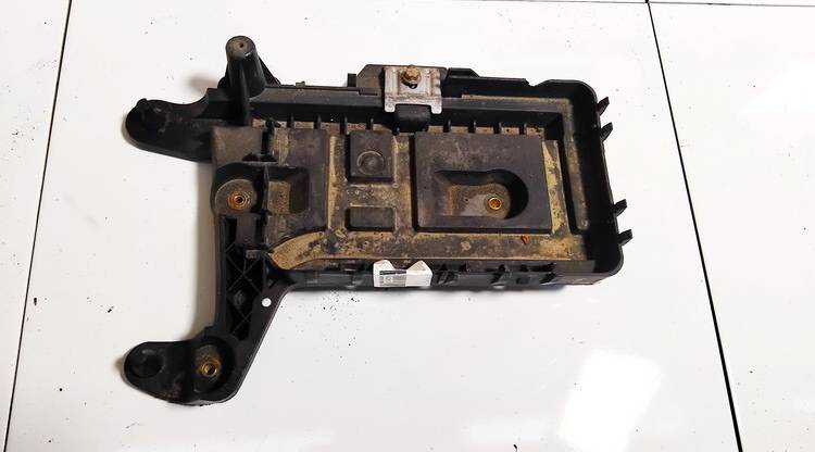 1K0915333C Volkswagen Passat 2007 Pad de Batterie