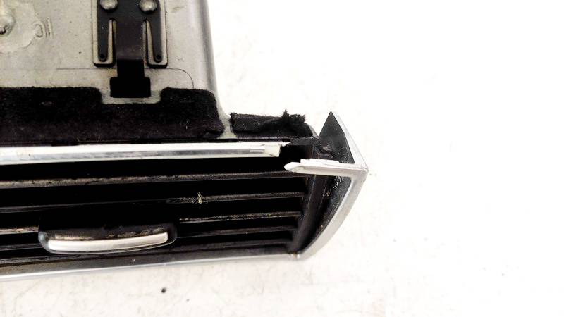 4F1820902B Audi A6 2005 Dash Vent (Air Vent Grille) - Thumbnail 3