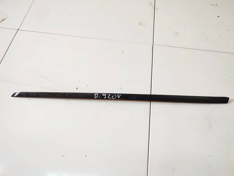 SAAB 9-3 2004 Duru stiklo juostele G.D.