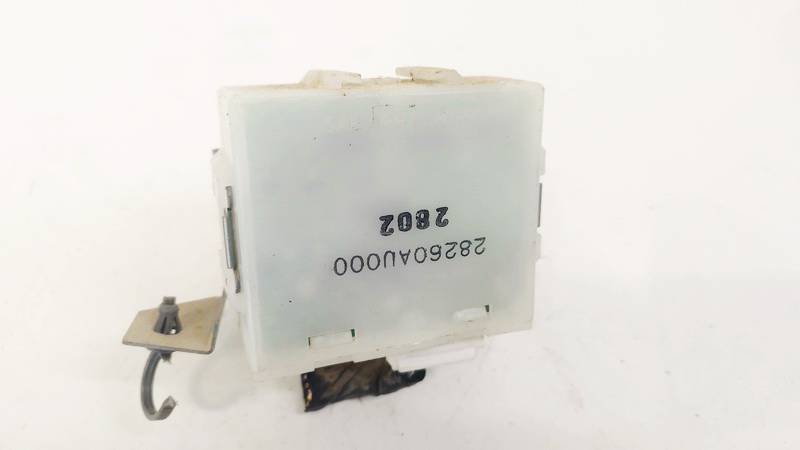 28260AU000 Nissan Primera 2003 Other computers