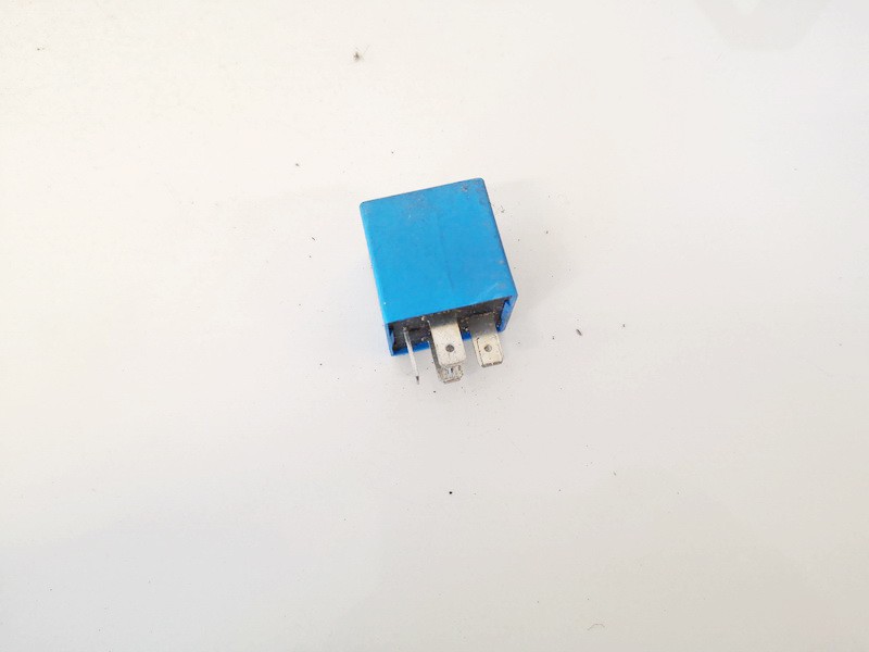 7700811853 60237002 Relay module Renault Master 2004 EIS01102433
