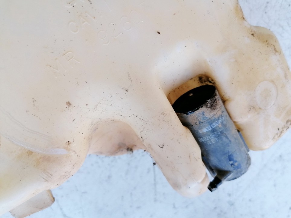 MB882695 Kia Rio 2003 Priekšējā stikla mazgāšanas sūknis - Thumbnail 2