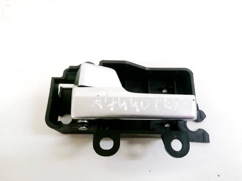 3M51R22601BB Ford Focus 2004 Door Handle Interior - FRONT LEFT