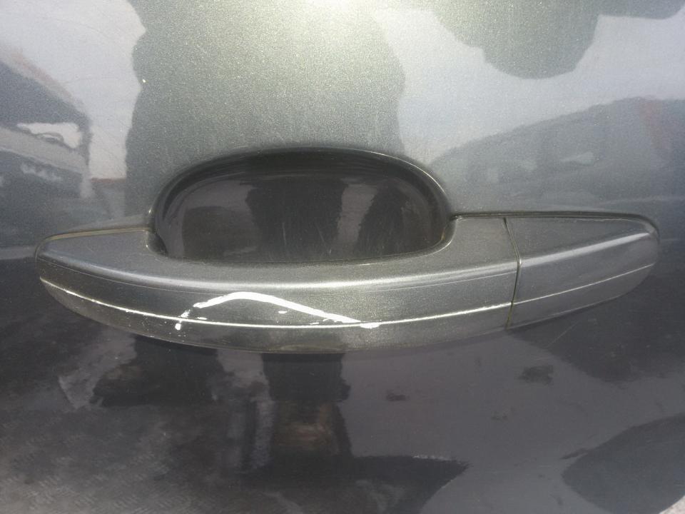 Ford C-MAX 2004 Door Handle Exterior - REAR LEFT