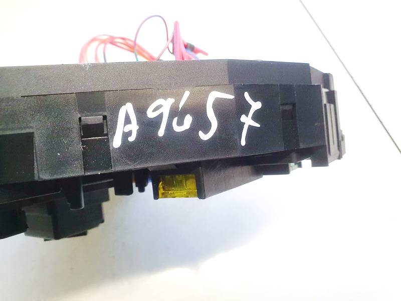 926492301 BMW 5-Series 2013 Fuse box - Thumbnail 3