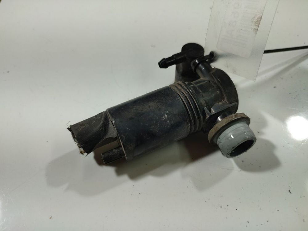 Ford Fiesta 2009 Windshield Windscreen Washer Pump - Thumbnail 4