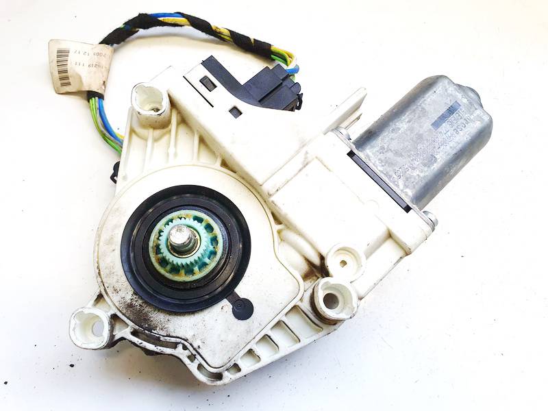 4F0959802C Audi A6 2005 Window Motor - REAR RIGHT - Thumbnail 3