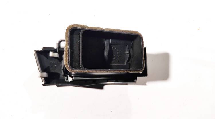 C236GM932 Mazda 5 2007 ventilation intérieur - Thumbnail 2