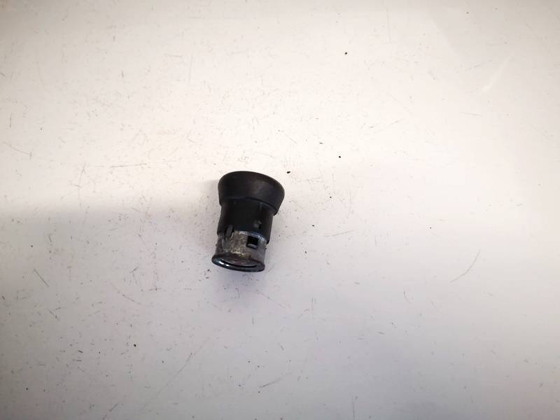 Skoda Octavia 2004 Cigarette lighter cover assembly - Thumbnail 2