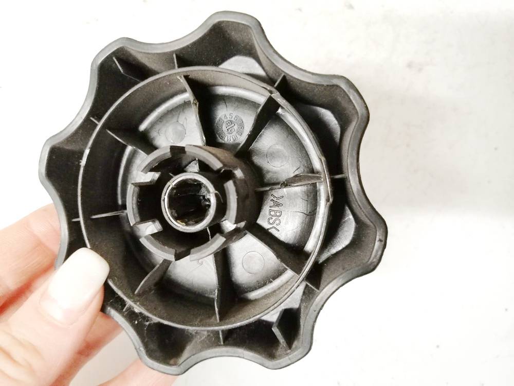 Kia Ceed 2008 Salono apdaila (plastmases) - Thumbnail 3