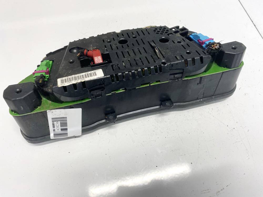 4B0919880 Audi A6 1997 Spidometrs – instrumentu panelis - Thumbnail 3