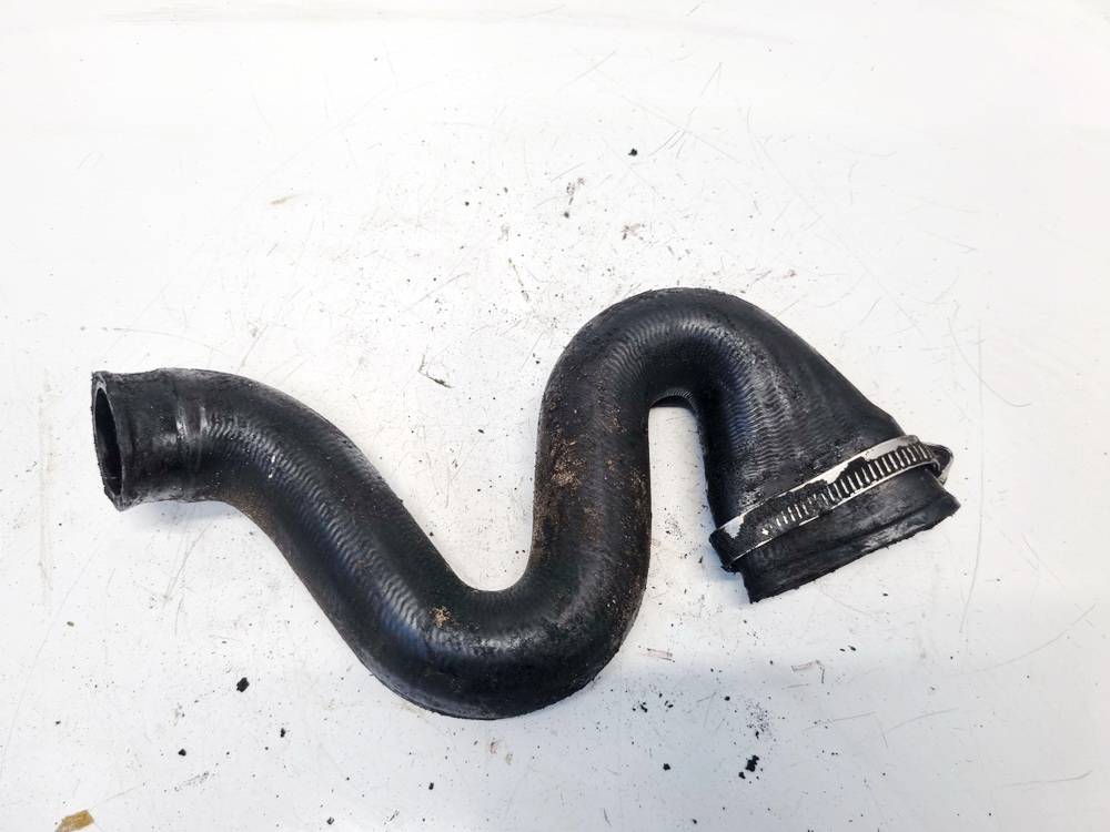 8D0145828L Volkswagen Passat 2000 TURBO INTERCOOLER PIPE HOSE