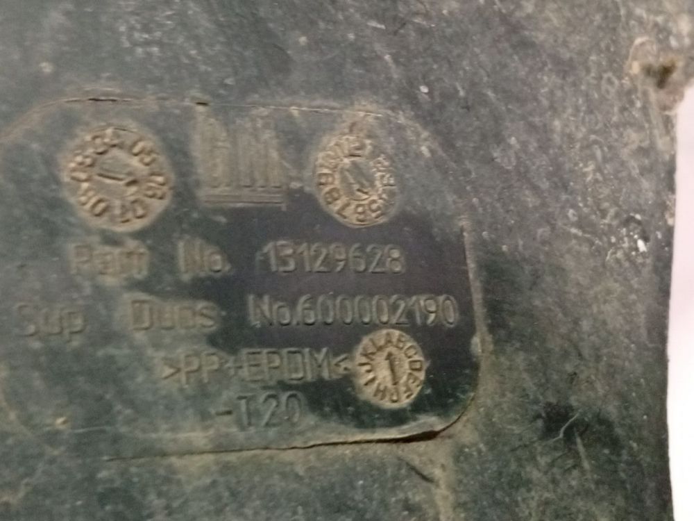 13129628 Opel Zafira 2006 Plastmasas zemspārns - PRIEKŠA PA LABI - Thumbnail 4