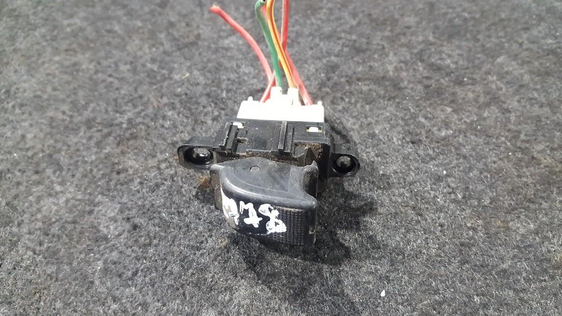 nenusttayta Power window control (Window RegulatorWindow Switch) Mazda